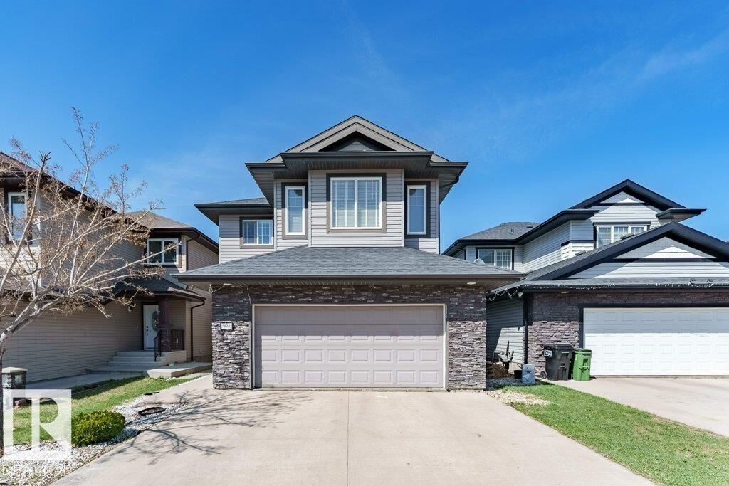 Property Photo:  5624 19 Avenue SW  AB T6X 1T6 