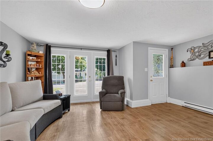 Property Photo: 417 Wedgewood Avenue NB E1B 2E5