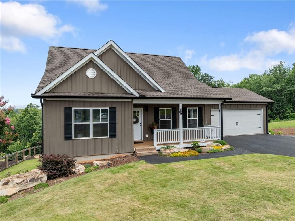 Property Photo: 150 Grand Oak Lane GA 30533