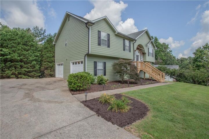 Property Photo:  120 Oak Crest Lane  GA 30132 