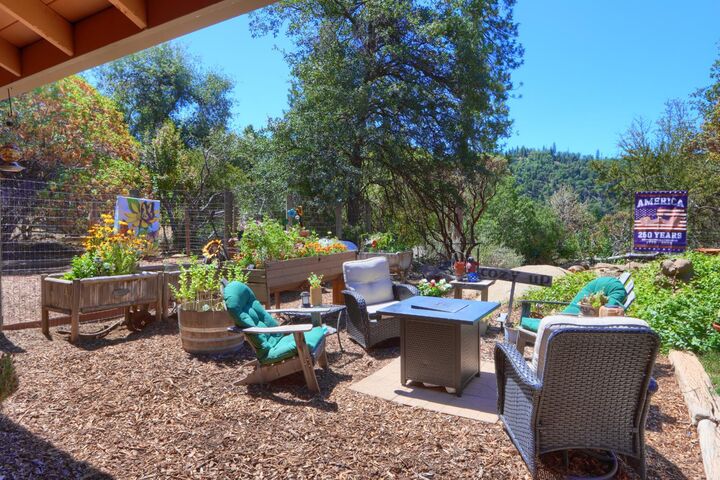 Property Photo: 36870 Mudge Ranch Road CA 93614