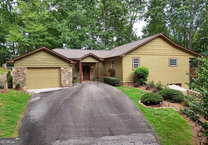 Property Photo:  1512 Smithfield Lane  GA 30582 