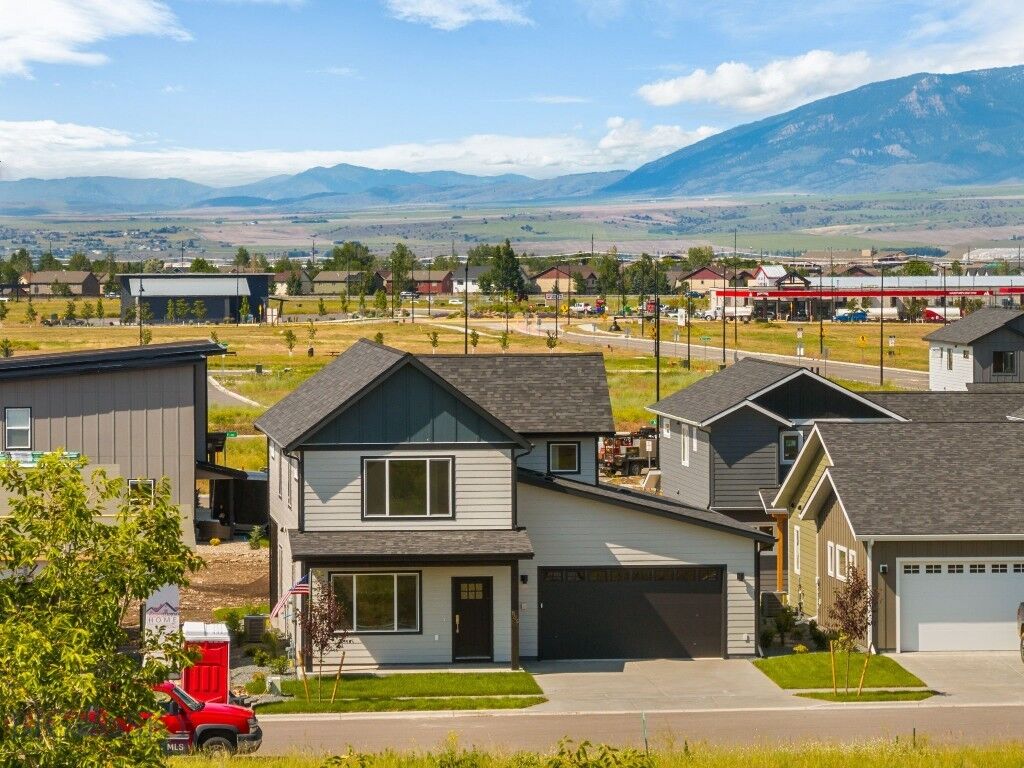 Property Photo:  805 Spaniel Lane  MT 59714 