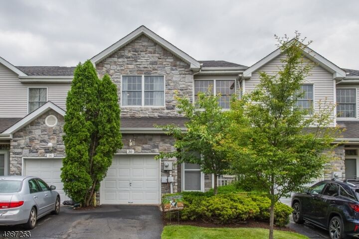 Property Photo:  30 Emily Pl  NJ 07054 