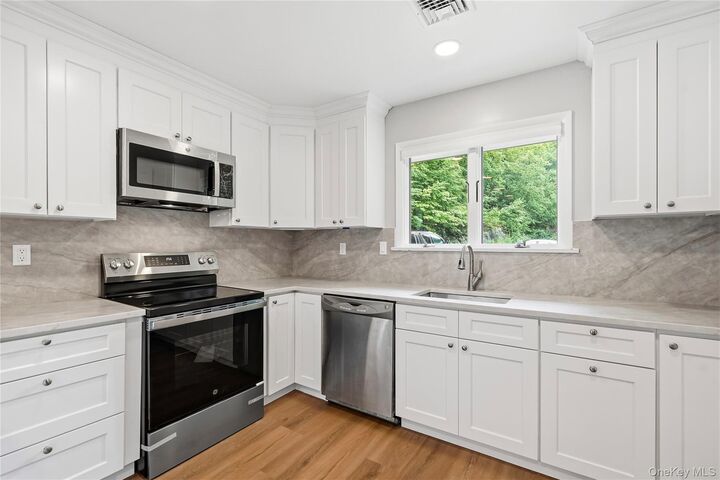 Property Photo: 35 S Quincy Court S NY 10526