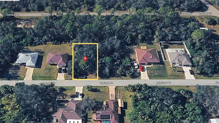 Property Photo:  1367 Eppinger Drive  FL 33953 