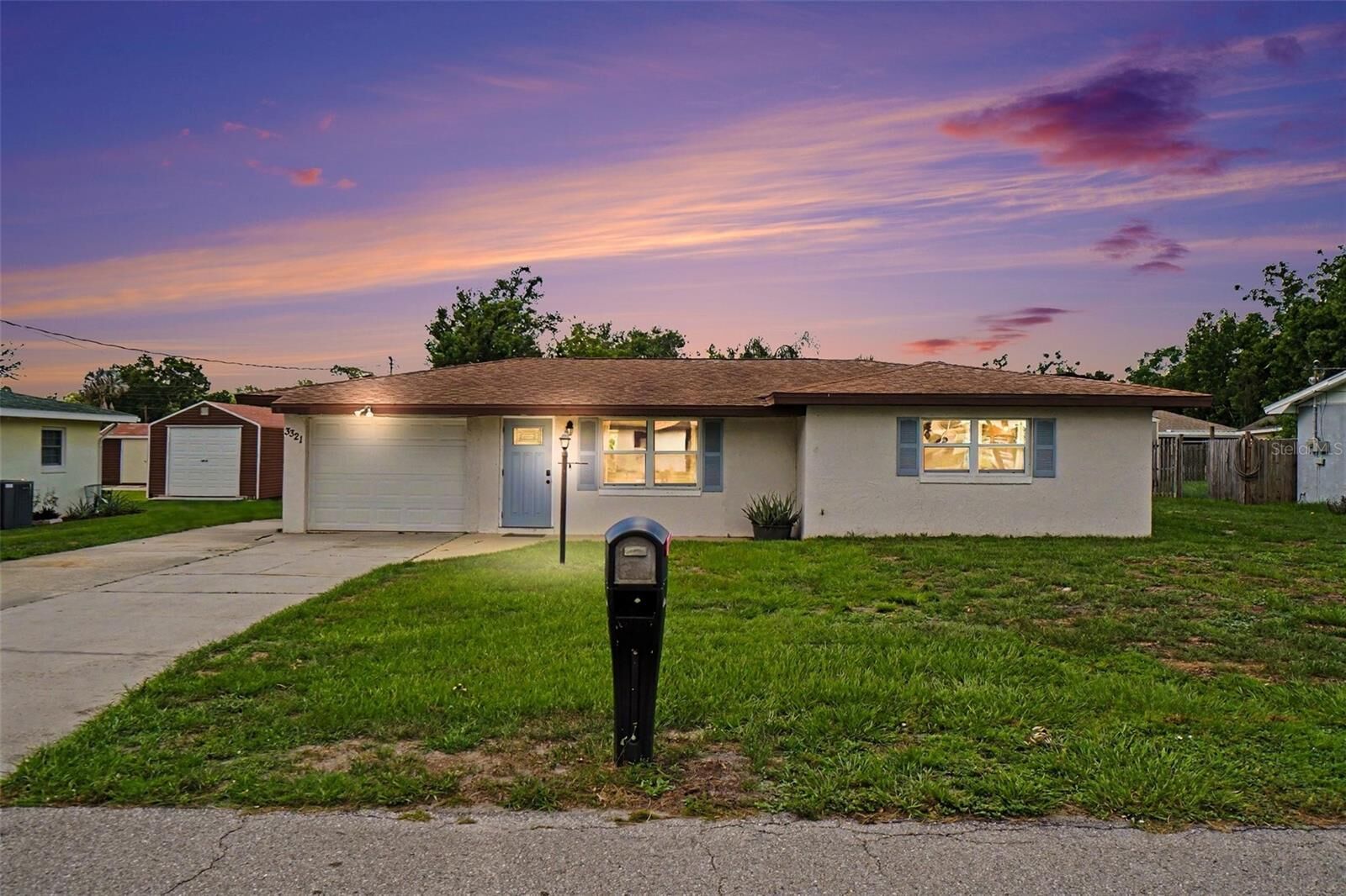 Property Photo:  3321 Dauphine Street  FL 33872 