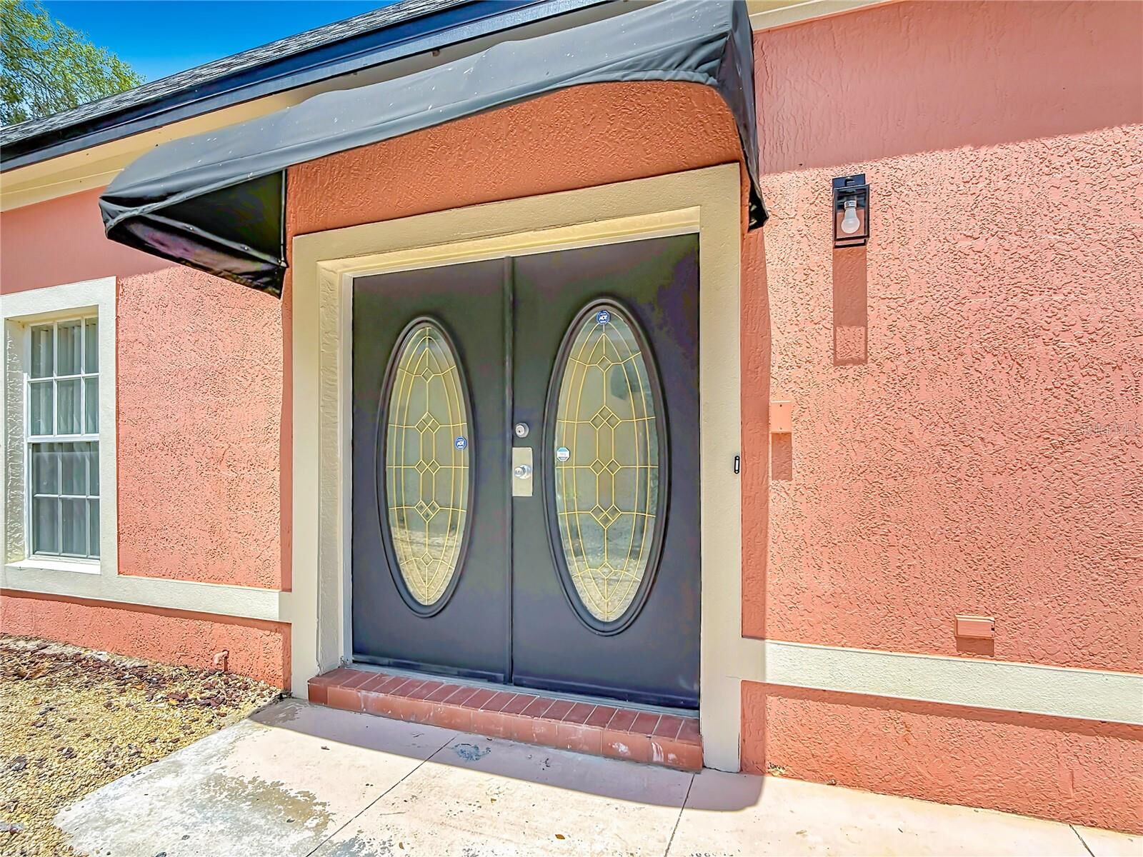 Property Photo: 1008 Universal Rest Place FL 34744