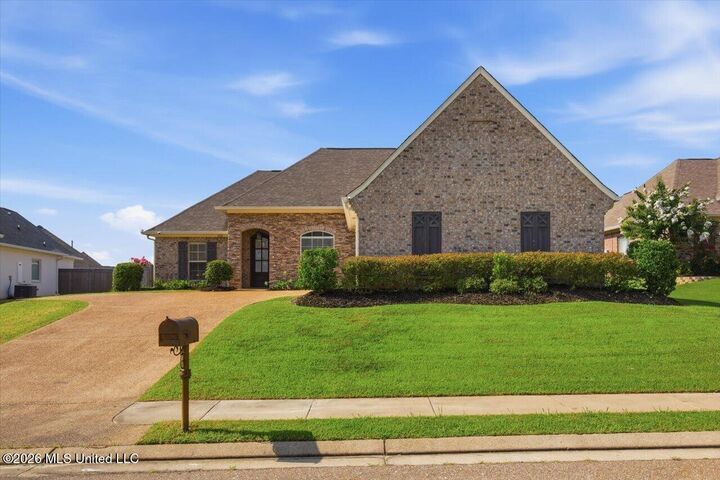 Property Photo: 358 Emerald Way MS 39047