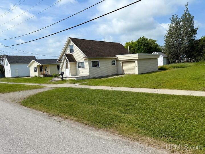Property Photo:  130 S 4th Street  MI 49854 