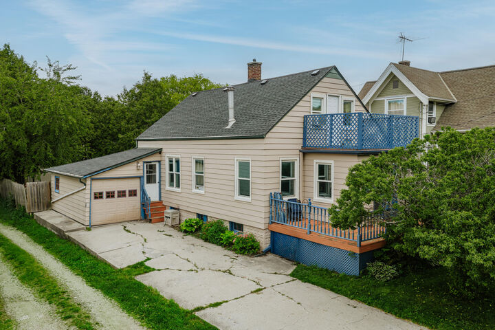 Property Photo: 113 S Milwaukee St WI 53021