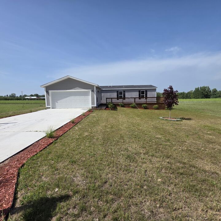 Property Photo: 5556 W Lake Boulevard MI 49420