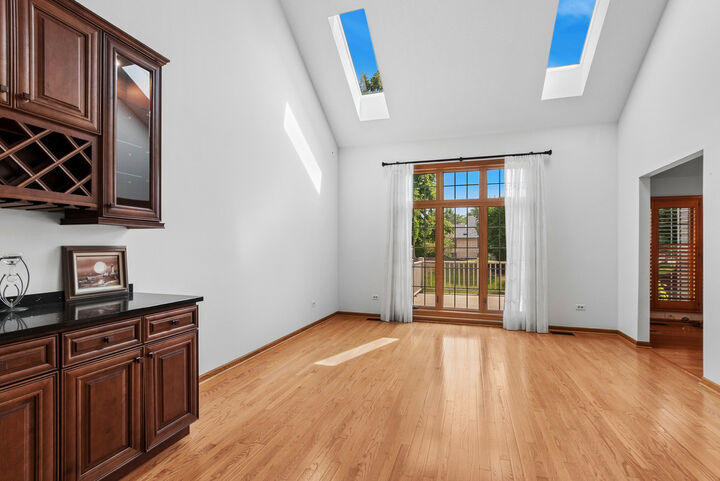 Property Photo: 14255 Wedgewood Glens Drive IL 60462