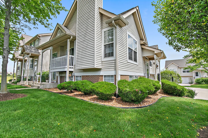 Property Photo:  16400 Teton Drive  IL 60441 