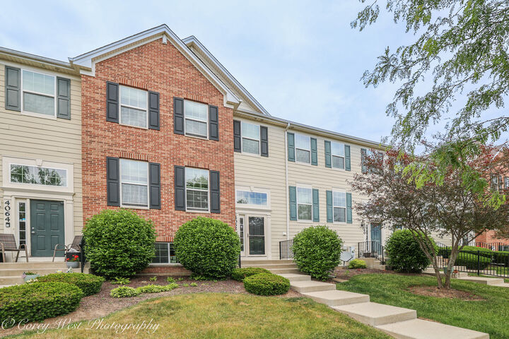 Property Photo: 4062 Pompton Avenue IL 60124