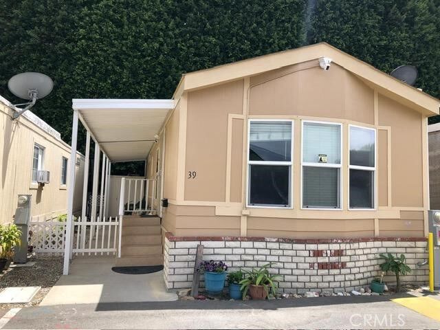 Property Photo:  8600 Contreras Street 39  CA 90723 