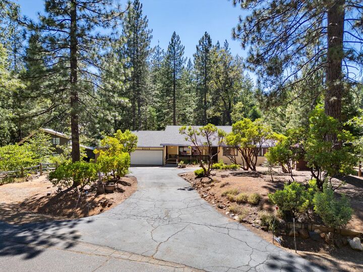 Property Photo: 2015 E Mokelumne Drive CA 95223