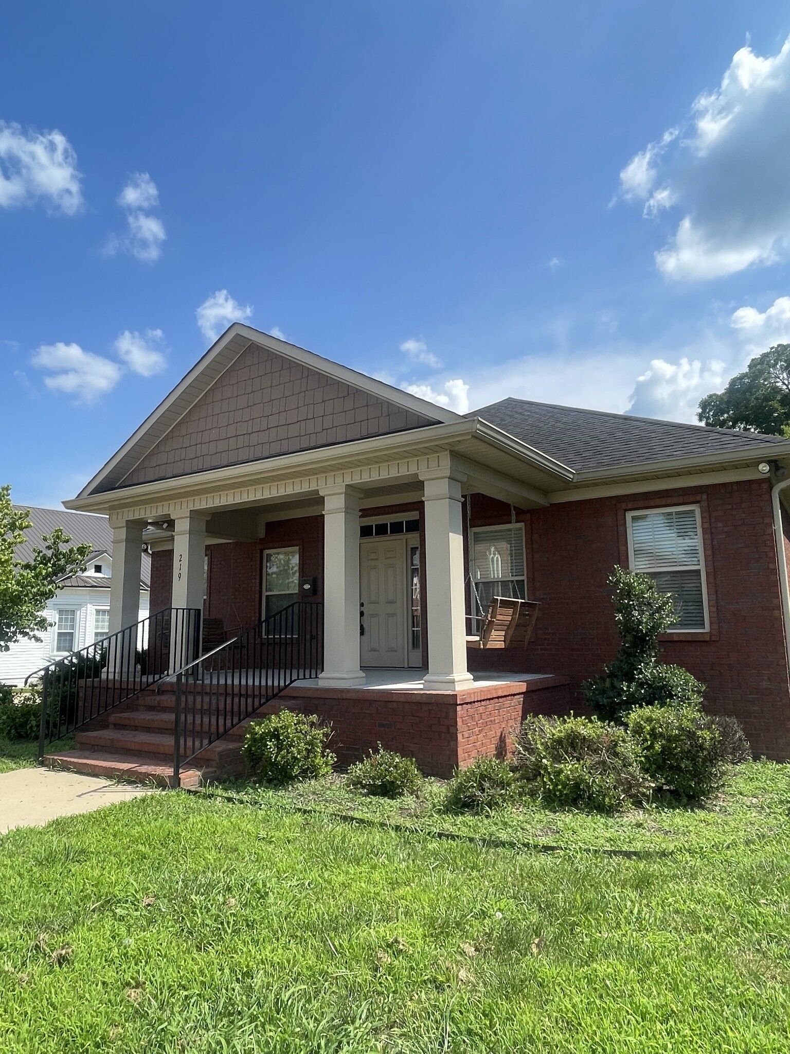 Property Photo:  219 Waterloo St  TN 38464 