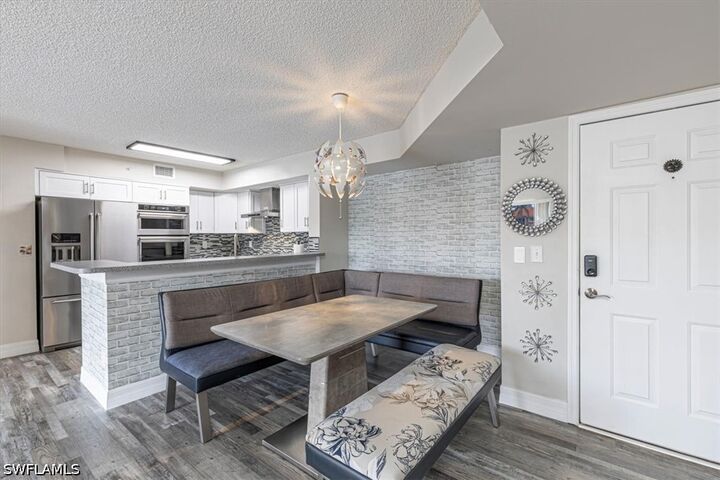 Property Photo:  1205 Wildwood Lakes Boulevard 206  FL 34104 