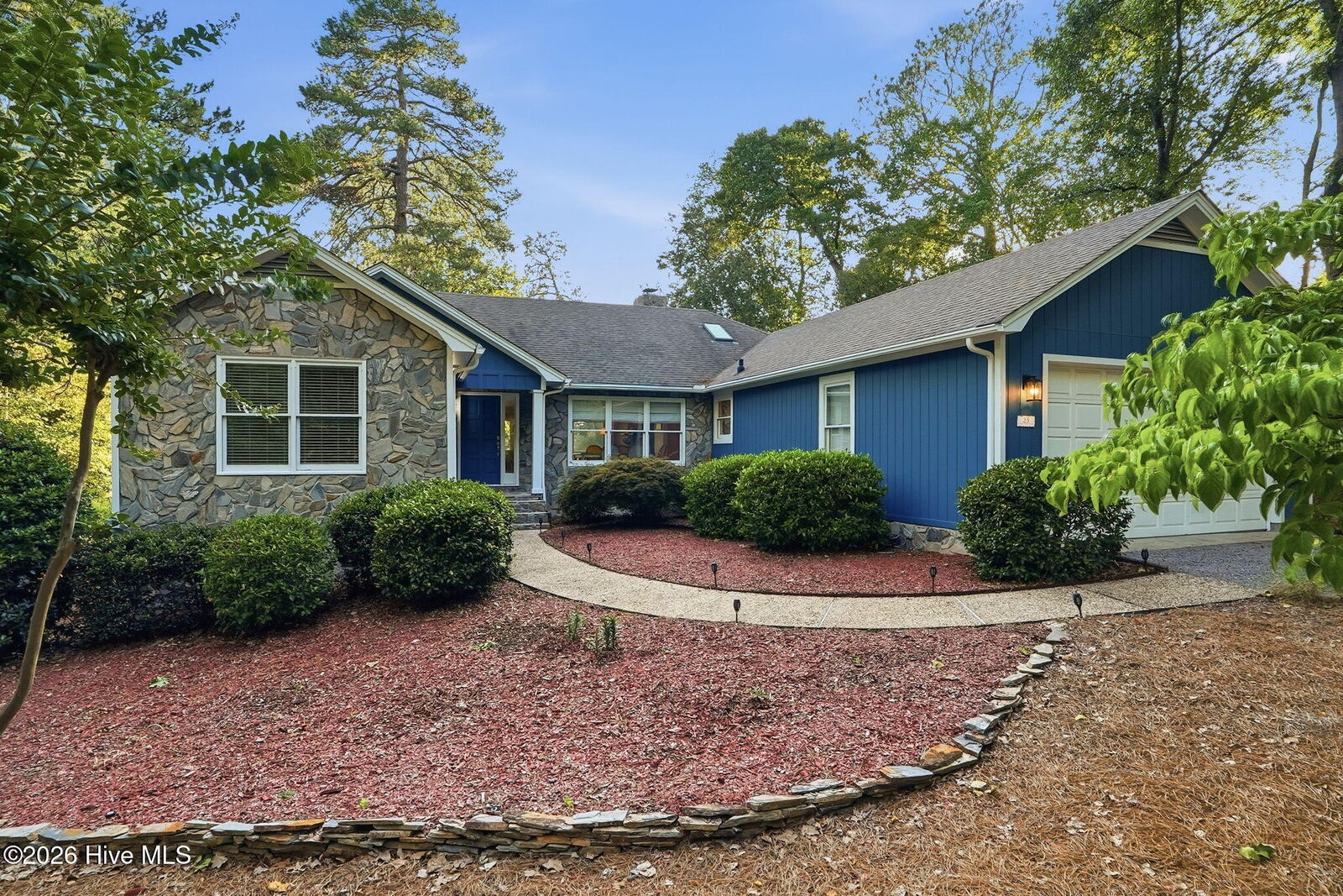 Property Photo:  25 Turtle Point Road 1  NC 28374 