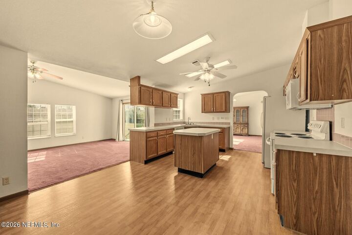 Property Photo:  305 Palmetto Bluff Road  FL 32177 