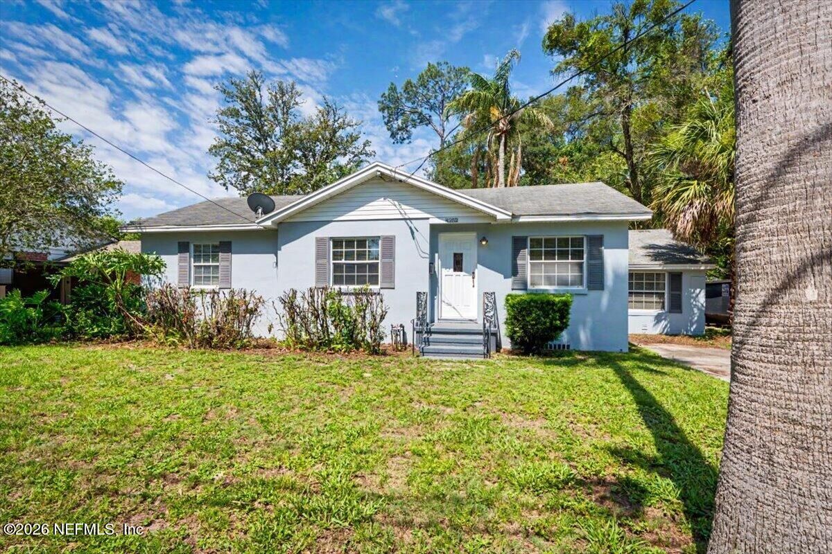 Property Photo:  4252 Pinewood Avenue  FL 32207 