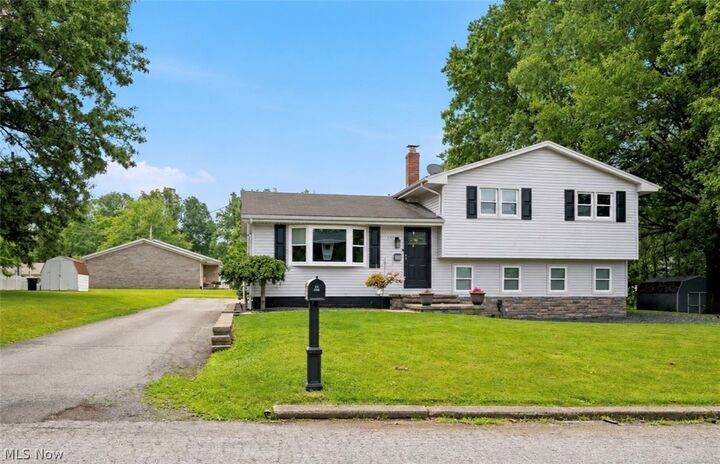 Property Photo:  273 Blueberry Drive  OH 44408 