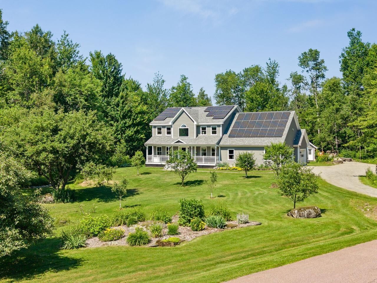 Property Photo: 55 Applewood Lane VT 05495