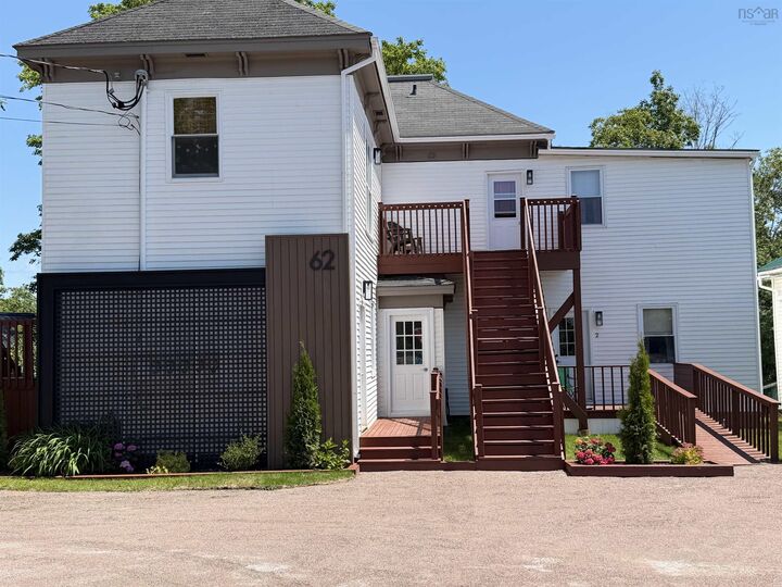62 School Street — photo 1