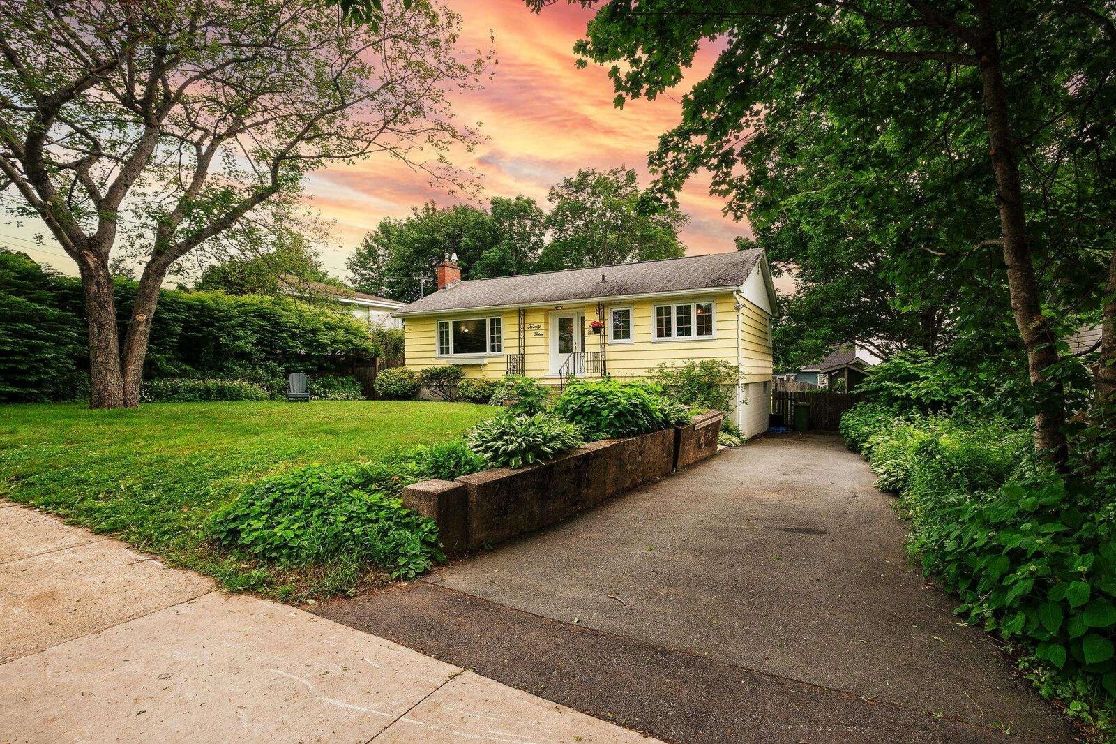 Property Photo: 23 Brigadoon Ave NS B2W 2B6