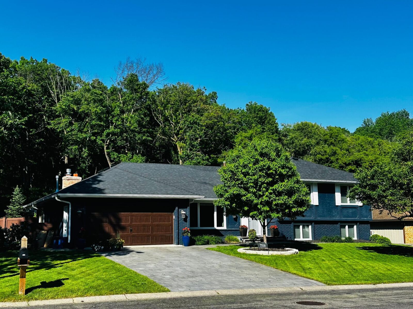 Property Photo:  7516 W 84th Street  MN 55438 