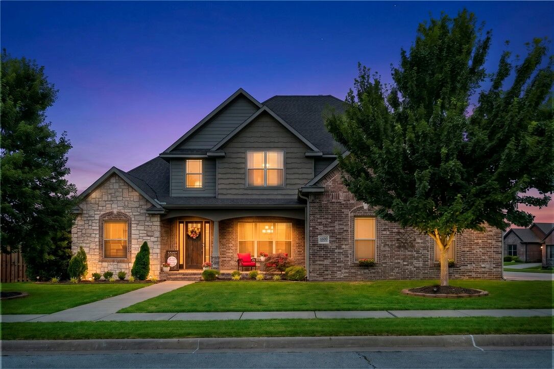 Property Photo:  6300 S 46th Boulevard  AR 72758 