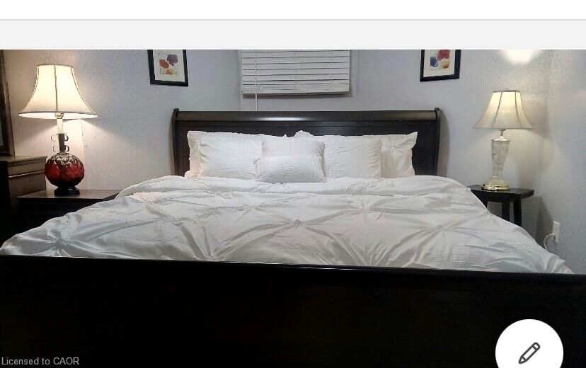 Property Photo:  5813 Leonard Avenue  ON L2G 4R5 