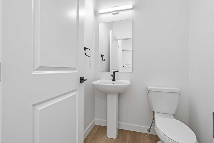 Property Photo:  302 Baneberry Way SW  AB T4B 5R9 