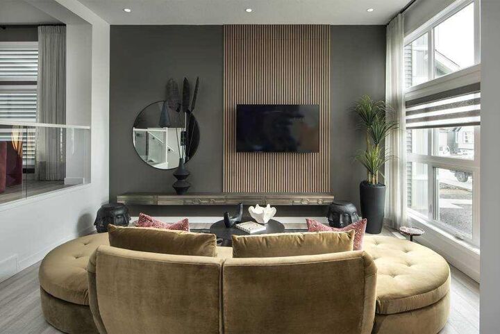 Property Photo:  103 Wolf Hollow Rise SE  AB T2X 4V5 