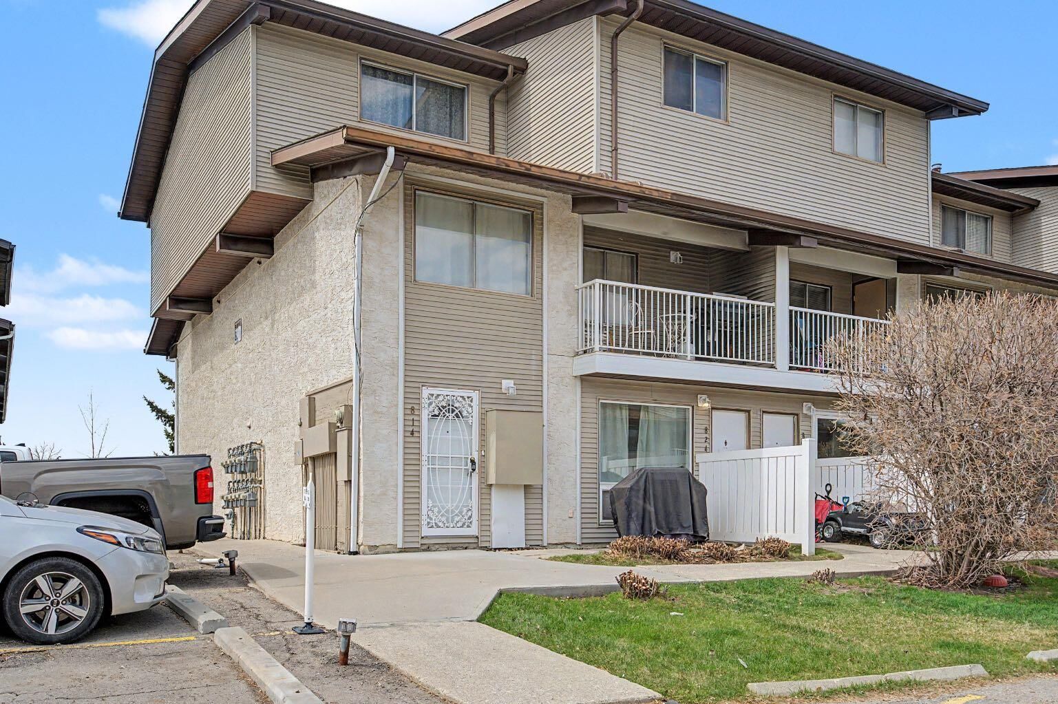 Property Photo:  200 Brookpark Drive SW 814  AB T2W 3E5 