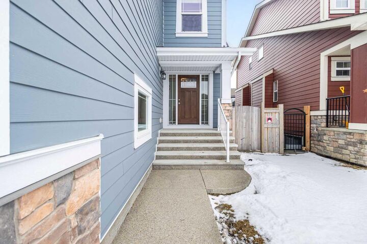 Property Photo:  182 Auburn Sound Close SE  AB T3M 0H8 