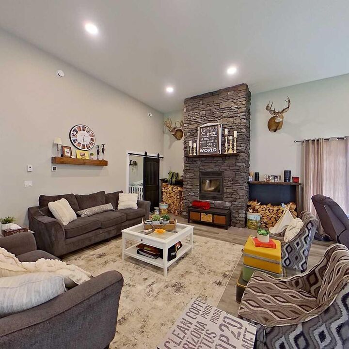 Property Photo: 590072 RR-114 & Twp 572 590072 AB T7S 1W2