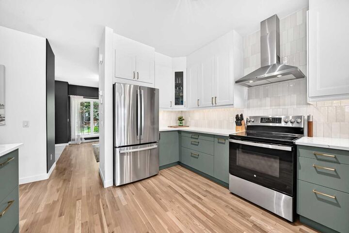 Property Photo: 1416 43 Street SW AB T3C 2A2