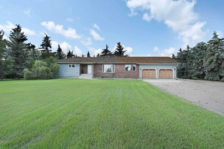 203034 Hwy 873 — photo 1