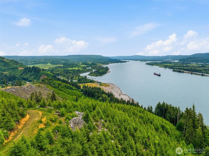 Property Photo: 0 Pid 6465 State Route 4 Highway WA 98647