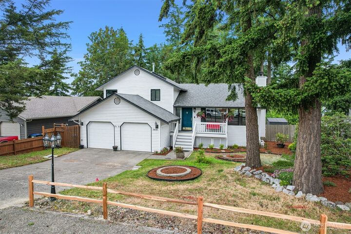 Property Photo:  3808  Spring Coulee Road  WA 98226 