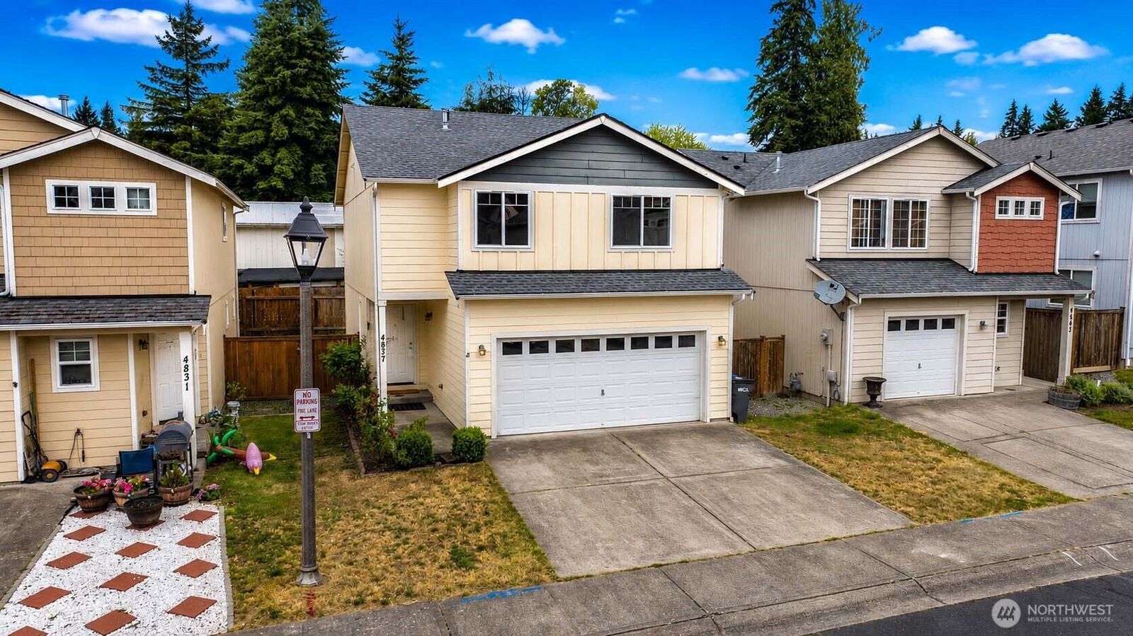 Property Photo: 4837 Bowwood Circle NE WA 98310