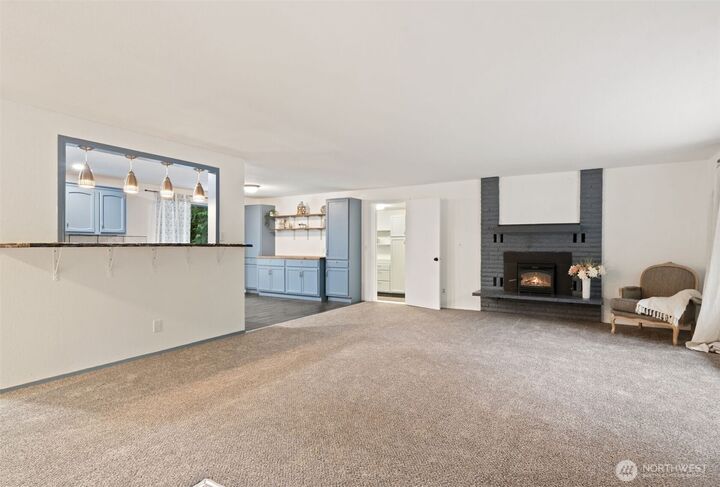 Property Photo:  9125  Central Valley  WA 98311 