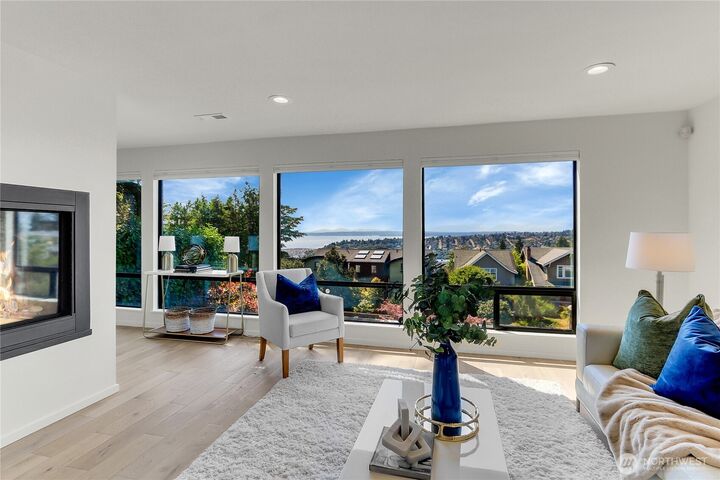 Property Photo: 1942 7th Avenue W WA 98119