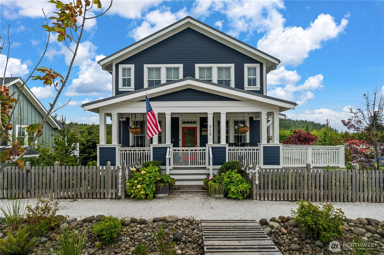 Property Photo:  310  Compass Street  WA 98571 