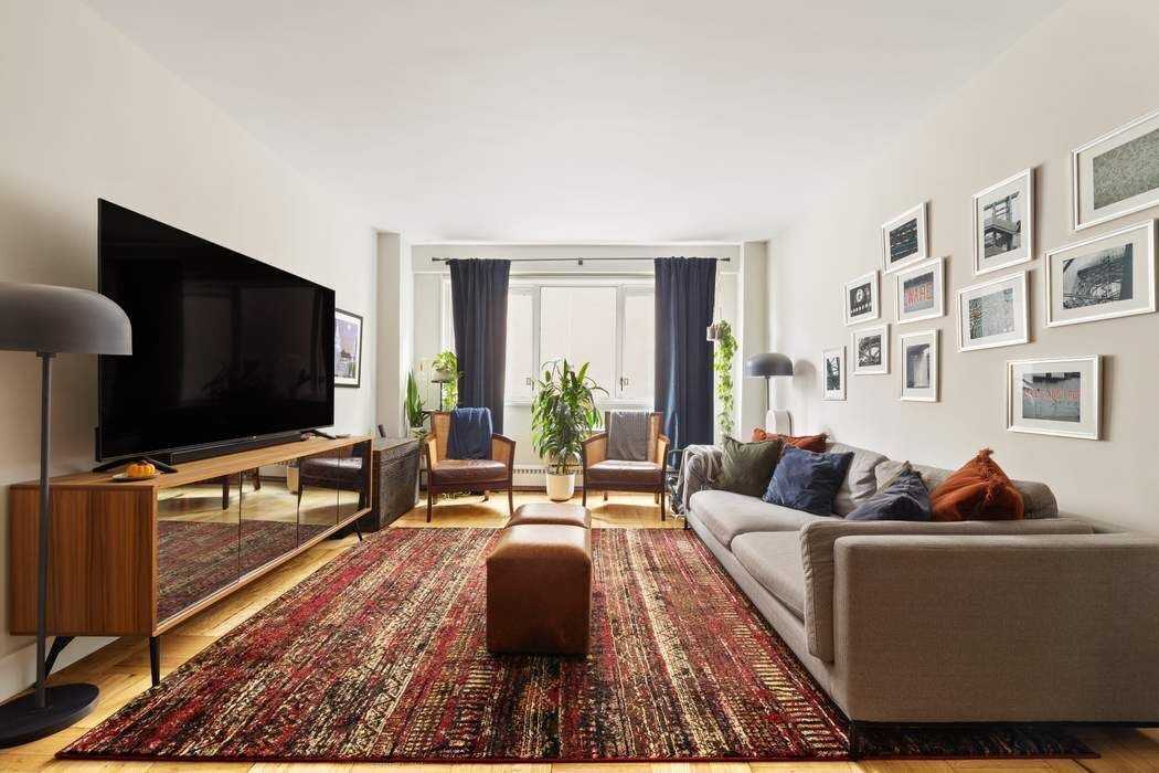 Property Photo: 20 E 68th Street 7G NY 10065