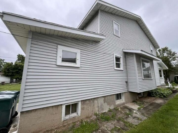 Property Photo:  253 SW 2nd Street  IN 47374 