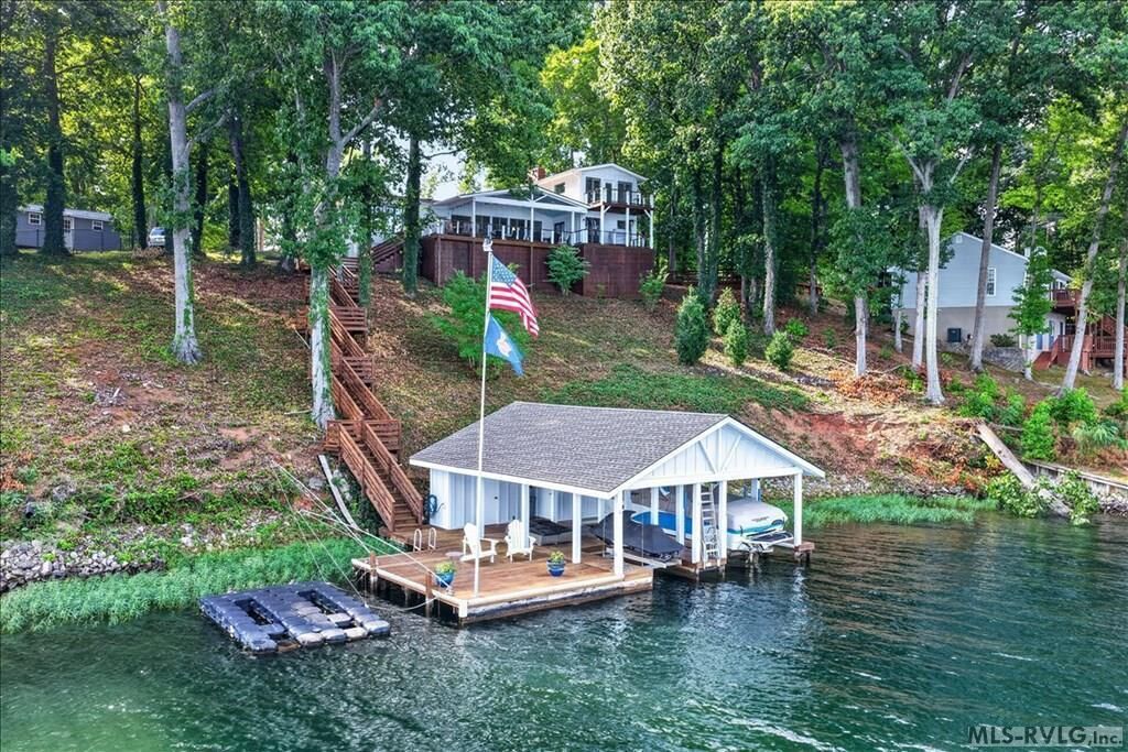 Property Photo:  123 Pine Court  NC 27850 