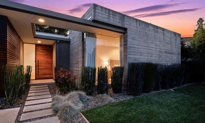 Property Photo: 840 Los Altos Avenue CA 94022
